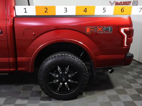 Used 2015 Ford F150 Platinum w/ Equipment Group 701A Luxury AWD/4WD image 15