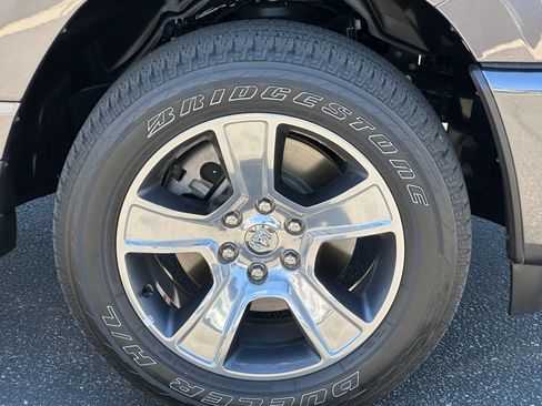 Certified 2025 RAM 1500 Tradesman AWD/4WD image 11