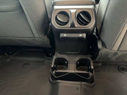 New 2026 Jeep Wrangler Unlimited Sport image 10