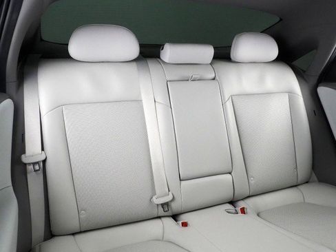 Used 2024 Hyundai Ioniq 6 SEL image 15