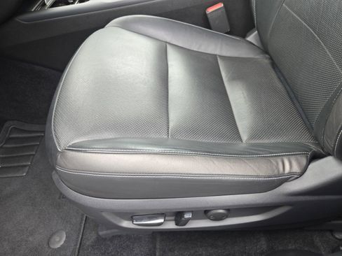 Used 2019 INFINITI QX50 Essential w/ Proactive Package image 14