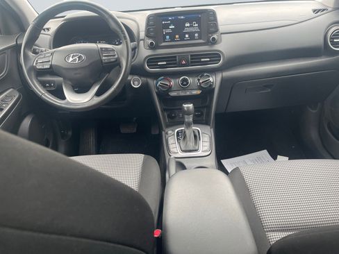 Certified 2021 Hyundai Kona SEL Plus w/ Cargo Package image 12