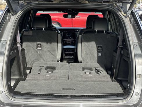 Certified 2023 Jeep Grand Cherokee L Laredo image 18