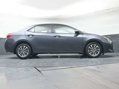 Certified 2018 Toyota Corolla XLE image 35
