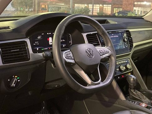 Used 2022 Volkswagen Atlas SE image 9