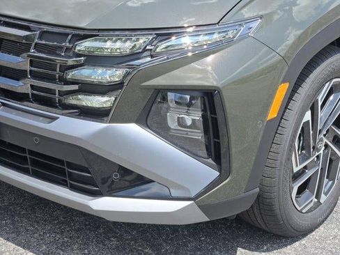 New 2025 Hyundai Tucson Limited image 6