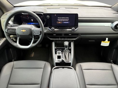 New 2025 Chevrolet Colorado LT w/ LT Convenience Package image 3
