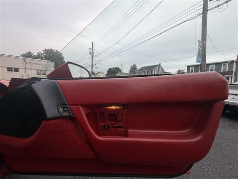 Used 1990 Chevrolet Corvette ZR-1 RWD image 20