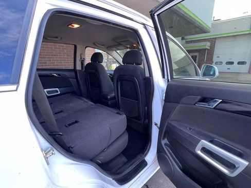 Used 2013 Chevrolet Captiva Sport LT image 15
