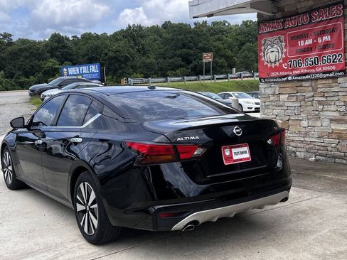 Used 2019 Nissan Altima 2.5 SL FWD image 3