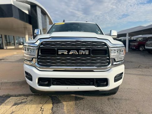 Used 2024 RAM 2500 Limited AWD/4WD image 2