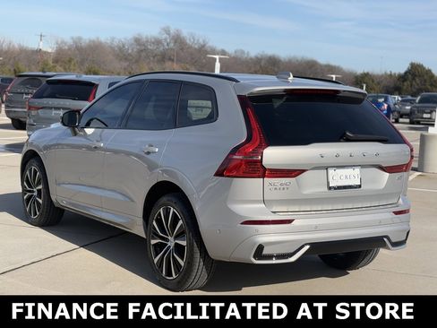Certified 2023 Volvo XC60 B5 Plus w/ Protection Package Premier image 5