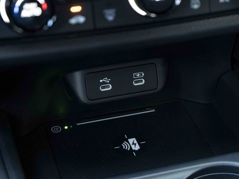 Certified 2026 Honda HR-V LX image 34