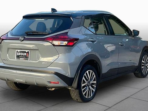 Used 2024 Nissan Kicks SV FWD image 13