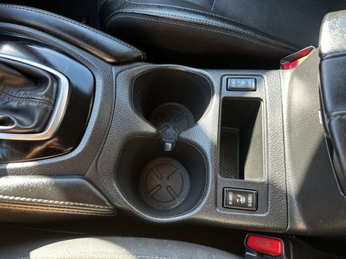 Used 2018 Nissan Rogue SL image 26