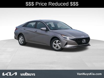 Used 2023 Hyundai Elantra SE