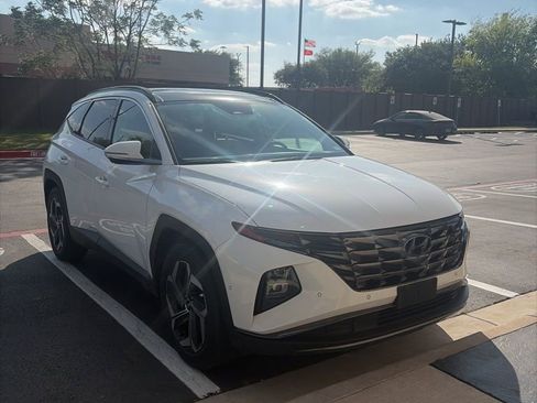 Certified 2023 Hyundai Tucson Limited w/ Cargo Package image 3