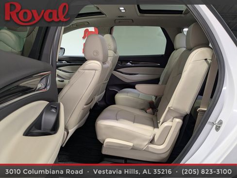 Used 2021 Buick Enclave Essence w/ Sport Touring Edition image 16