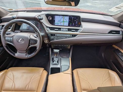 Used 2019 Lexus ES 350 Ultra Luxury w/ Accessory Package 2 image 14