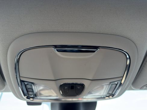 Used 2021 Jeep Cherokee Limited w/ Elite Package image 23