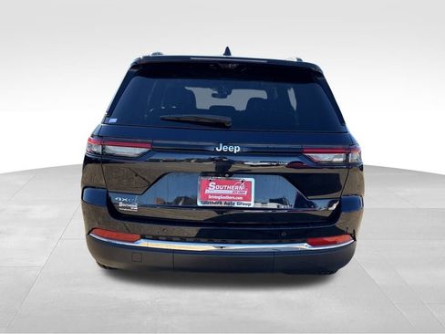 New 2024 Jeep Grand Cherokee Limited 4xe w/ Luxury Tech Group II image 5