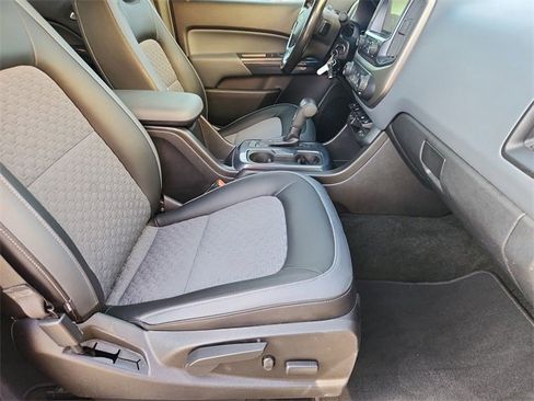 Used 2016 Chevrolet Colorado Z71 image 25