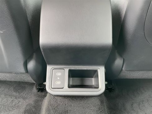 Used 2025 Kia K4 EX image 18