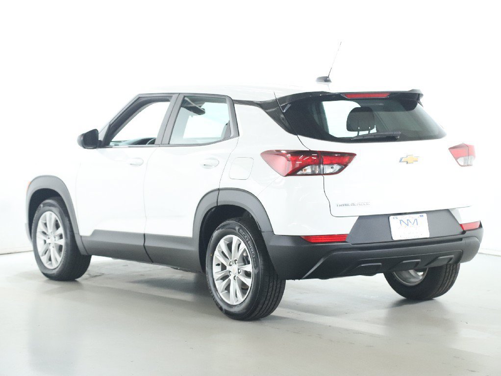 Used 2023 Chevrolet TrailBlazer LS FWD image 39
