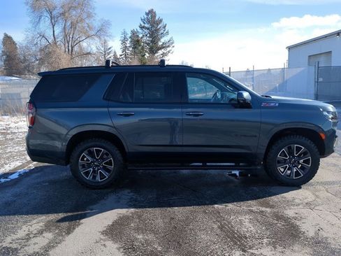 Used 2021 Chevrolet Tahoe Z71 w/ Z71 Signature Package image 4
