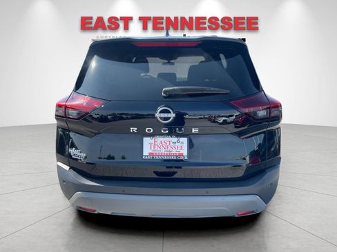 Used 2023 Nissan Rogue S FWD image 4