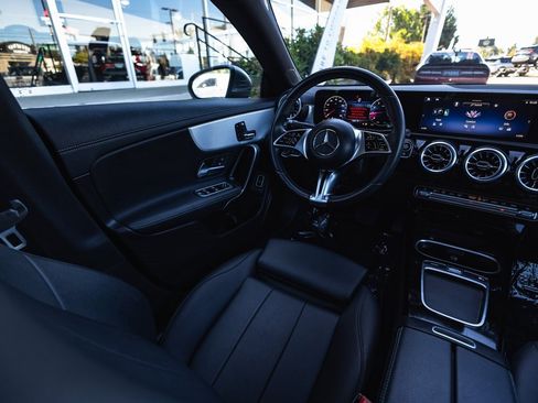 Used 2025 Mercedes-Benz CLA 250 CLA 250 image 22