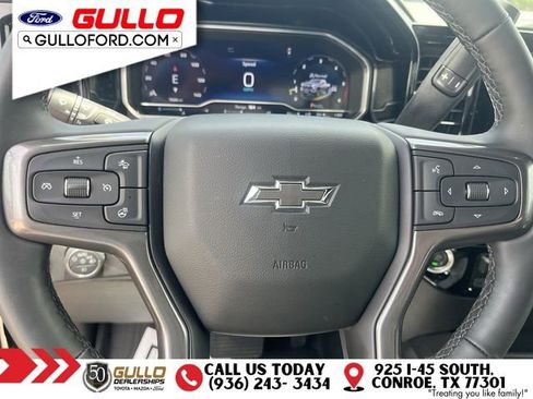Used 2025 Chevrolet Silverado 2500 ZR2 w/ Technology Package AWD/4WD image 22