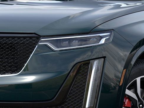 New 2025 Cadillac XT6 Sport w/ Technology Package image 10