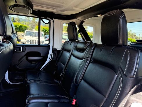 Used 2020 Jeep Wrangler Unlimited Sport S AWD/4WD image 28