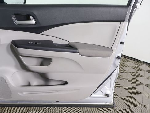 Used 2014 Honda CR-V LX image 17