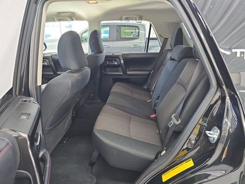 Used 2019 Toyota 4Runner TRD Off-Road Premium image 10