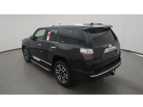 Used 2023 Toyota 4Runner Limited RWD image 7