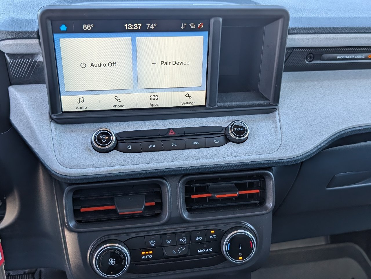 Used 2024 Ford Maverick XLT FWD image 17