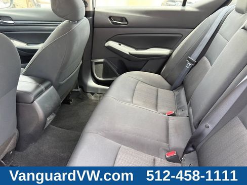 Used 2025 Nissan Altima 2.5 SV AWD/4WD image 26