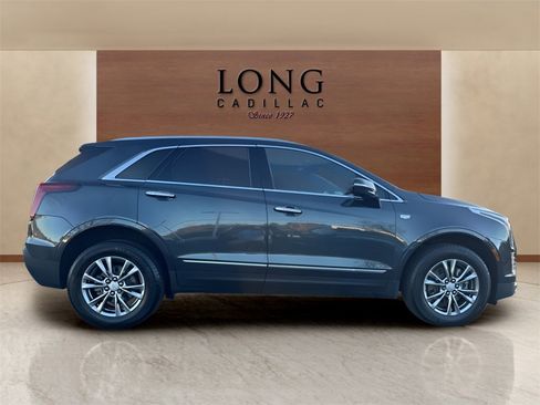 Certified 2022 Cadillac XT5 Premium Luxury image 6