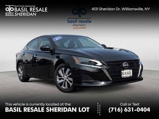 Used 2023 Nissan Altima 2.5 S image 1