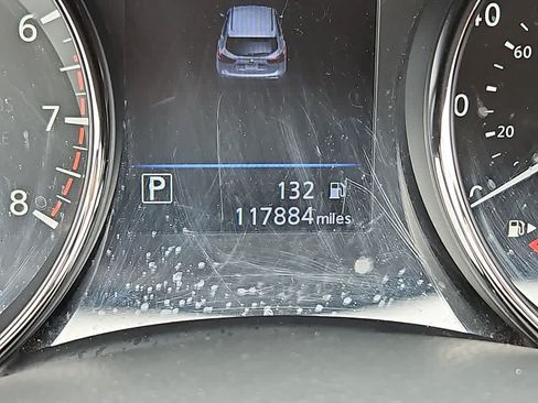 Used 2020 Nissan Rogue Sport SV FWD image 18