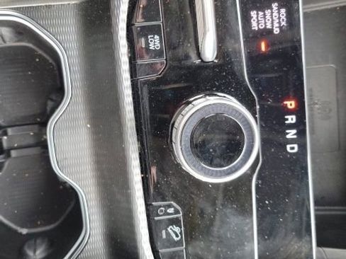 Used 2024 Jeep Grand Cherokee Limited 4xe w/ Luxury Tech Group II image 31