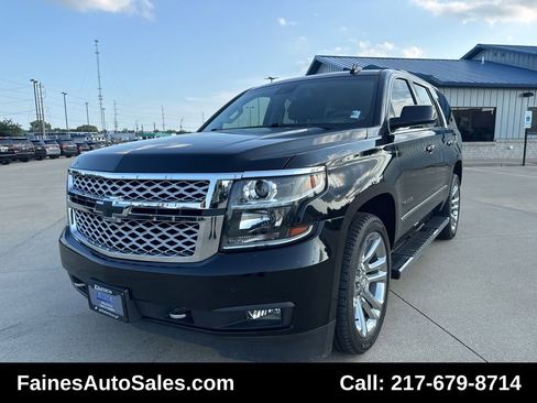 Used 2017 Chevrolet Tahoe LT w/ LT Signature Package image 3