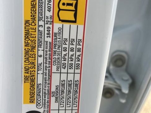 Used 2022 Chevrolet Silverado 3500 LT image 24