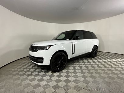 New 2025 Land Rover Range Rover SE