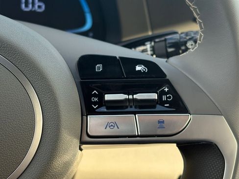 New 2026 Hyundai Elantra SEL Sport Premium image 17