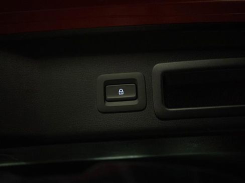 Used 2025 MAZDA CX-30 AWD 2.5 S w/ Preferred Package image 8