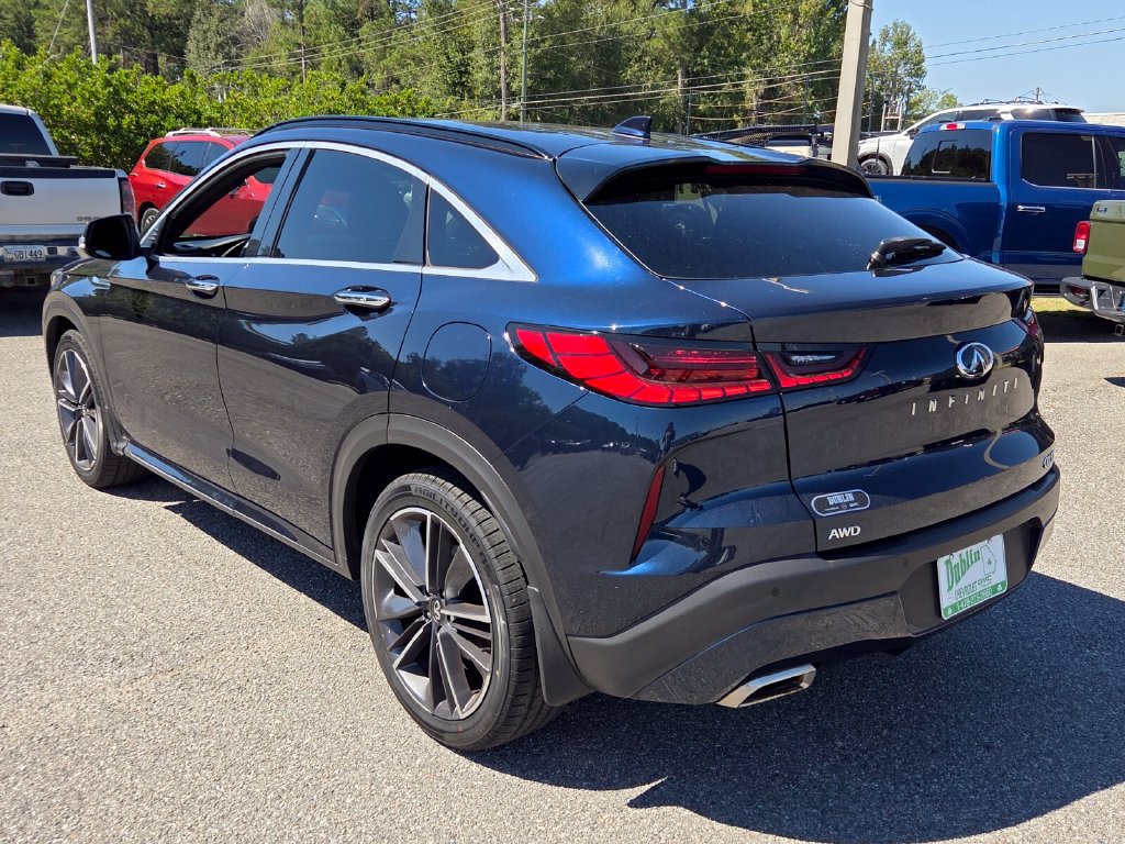 Used 2023 INFINITI QX55 Essential AWD/4WD image 10