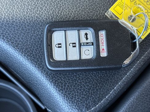 Used 2019 Honda Civic EX-L image 35